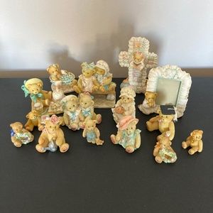 Lot of Cherished Teddies